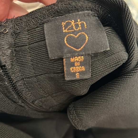 Bandage Dress with Chiffon Poppy Print - Picture 6 of 6